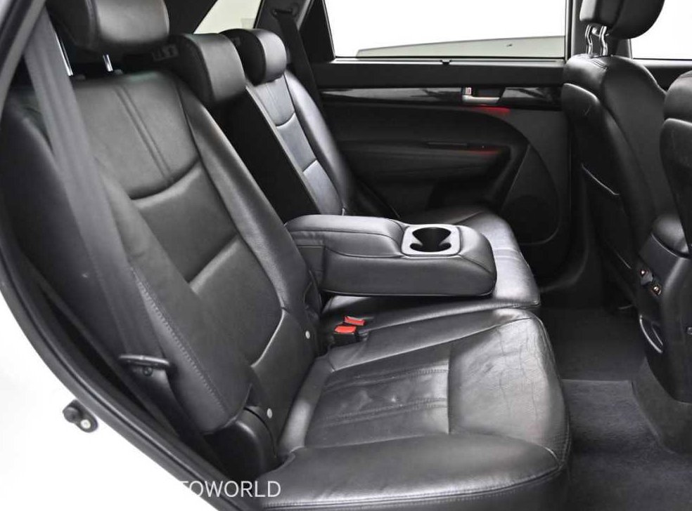 기아 쏘렌토 2WD 2.0 노블레스 사진 12