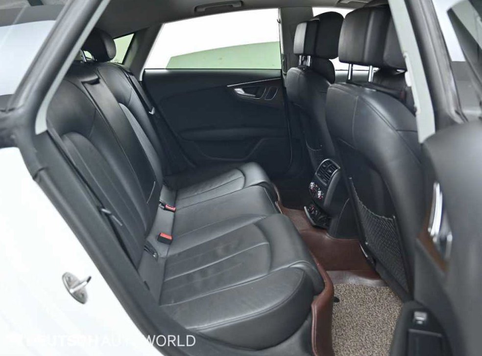 아우디 A7 55 TDI 콰트로 사진 12