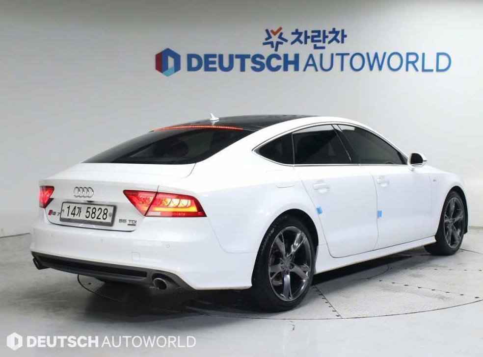 아우디 A7 55 TDI 콰트로 사진 2