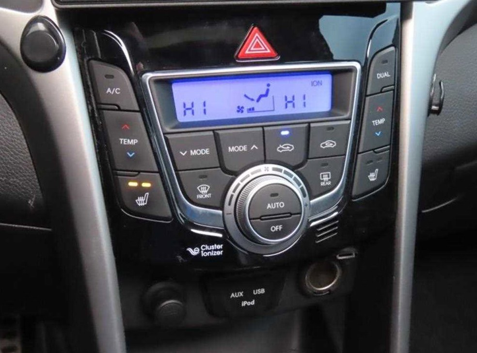 현대 i30 1.6 VGT 사진 7