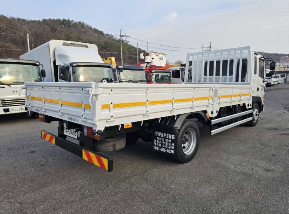 중대형화물 카고 메가트럭4.5톤 사진 7