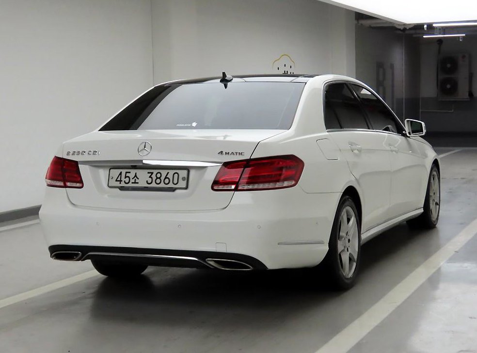 벤츠 E 클래스 E250 CDI 4MATIC 사진 4