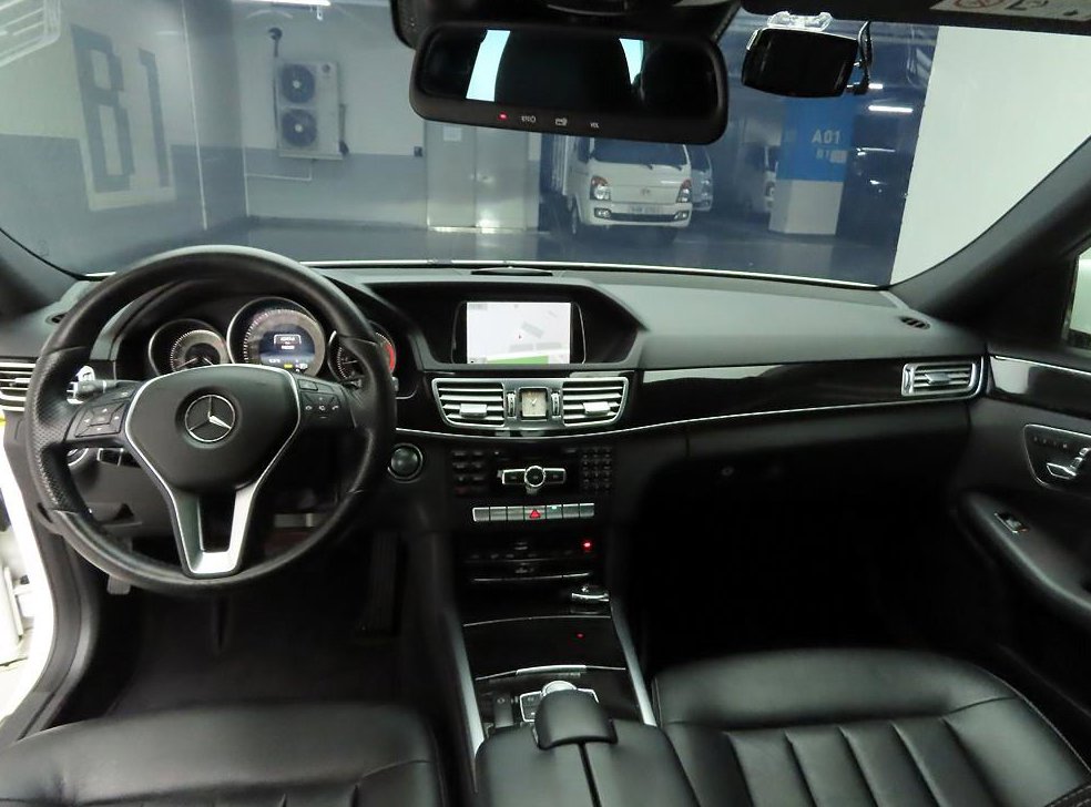 벤츠 E 클래스 E250 CDI 4MATIC 사진 6