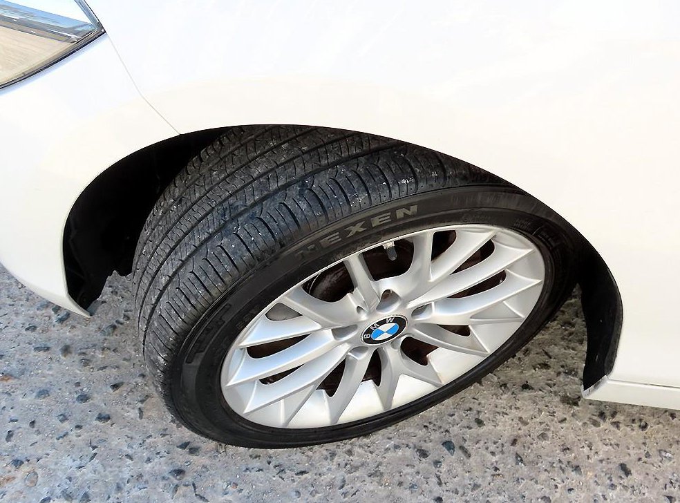 BMW 1시리즈 118d 스포츠 사진 19