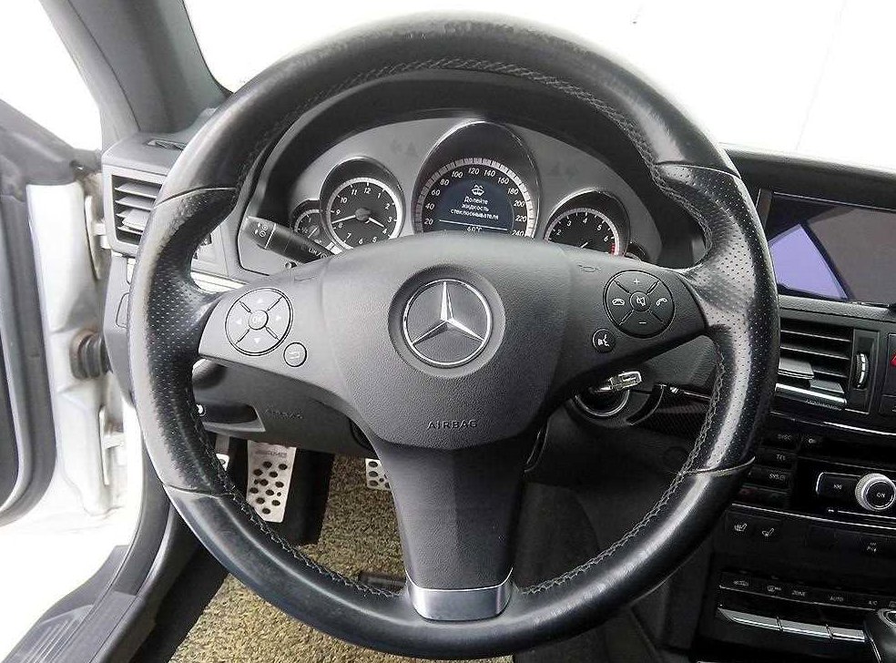 벤츠 E 클래스 E350 쿠페 사진 12