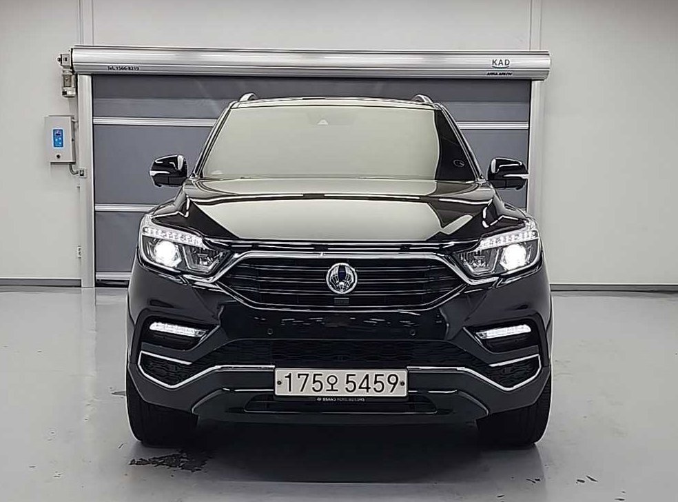 KG모빌리티(쌍용)  렉스턴 디젤 2.2 4WD 사진 2