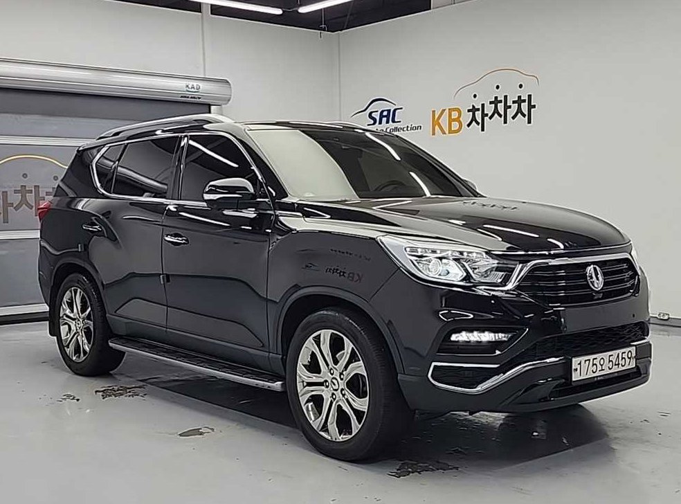 KG모빌리티(쌍용)  렉스턴 디젤 2.2 4WD 사진 4