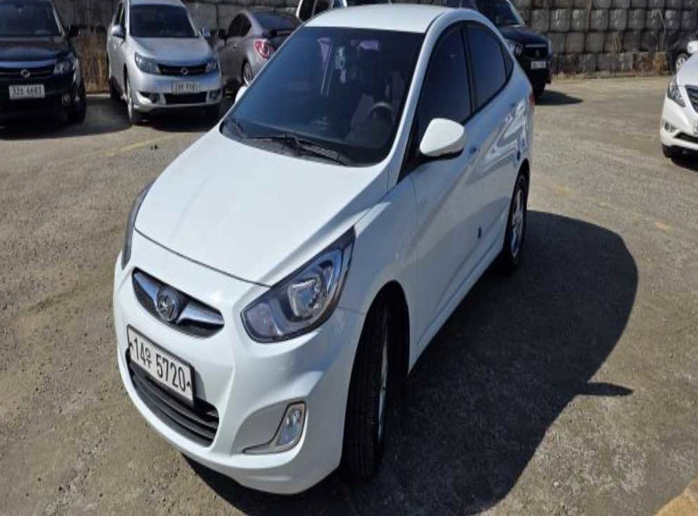 현대 엑센트 1.4VVT 프리미어 사진 3
