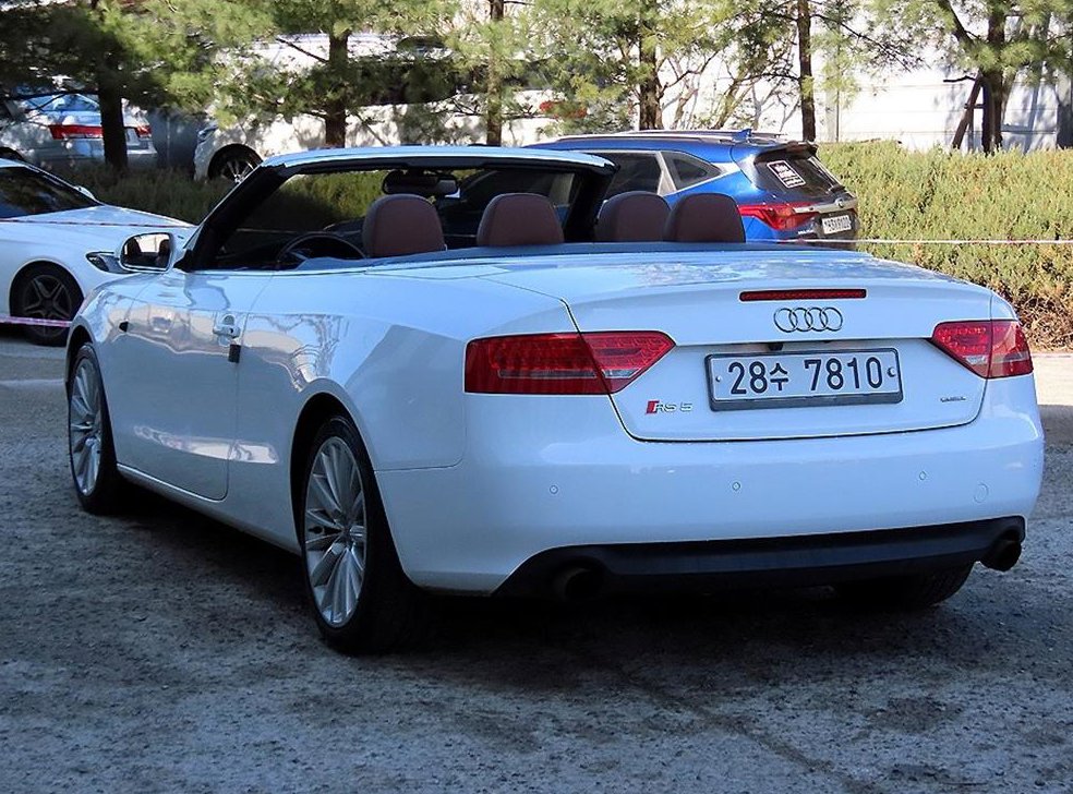 아우디 A5 2.0 TFSI 콰트로 카브리올레 사진 7