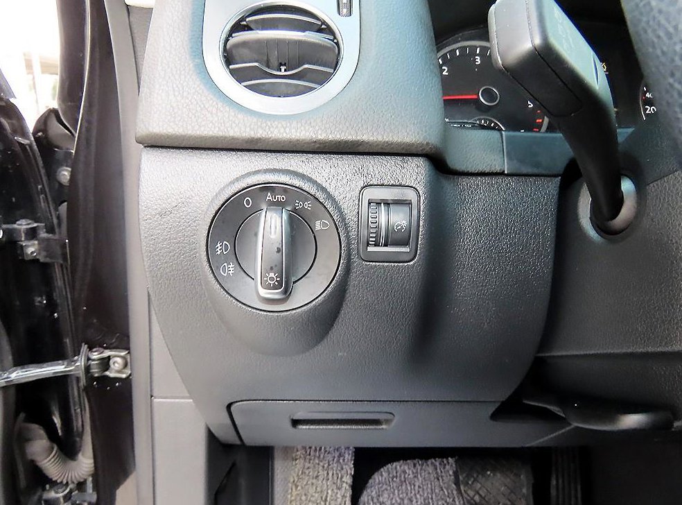 폭스바겐 티구안 2.0 TDI 컴포트 사진 12