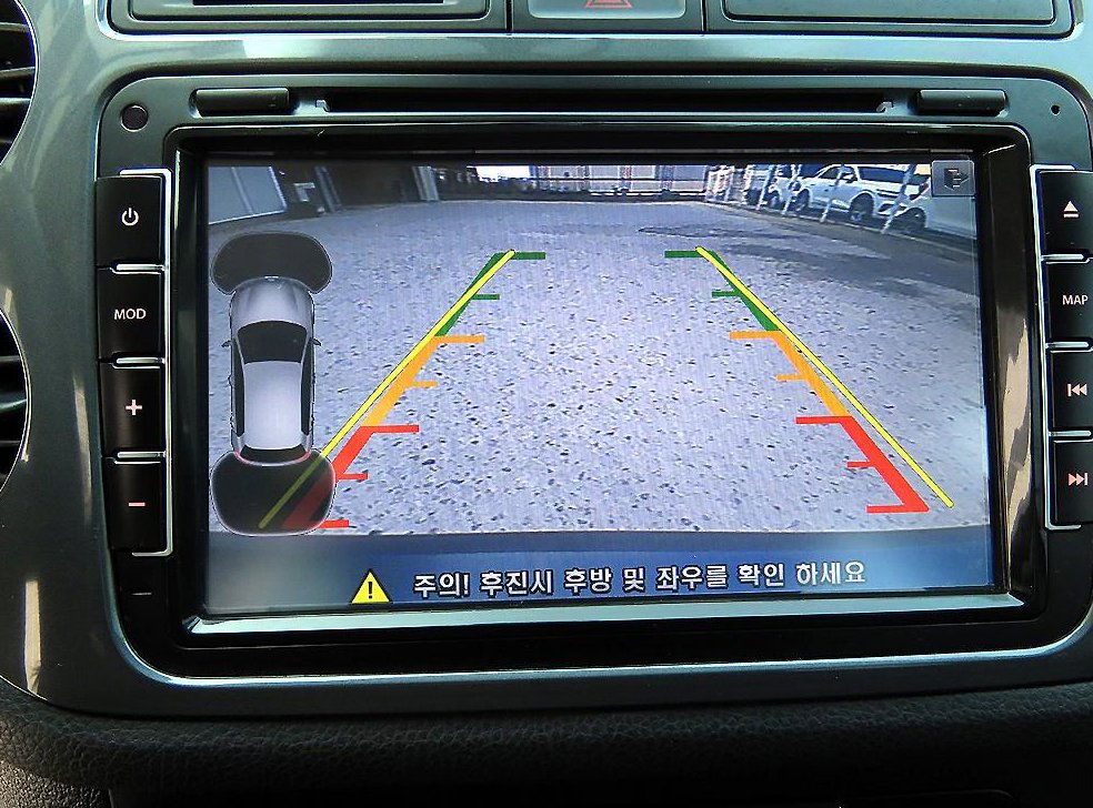 폭스바겐 티구안 2.0 TDI 컴포트 사진 14