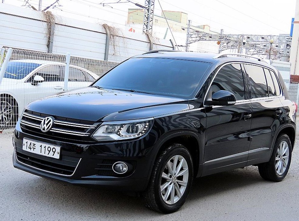 폭스바겐 티구안 2.0 TDI 컴포트 사진 2