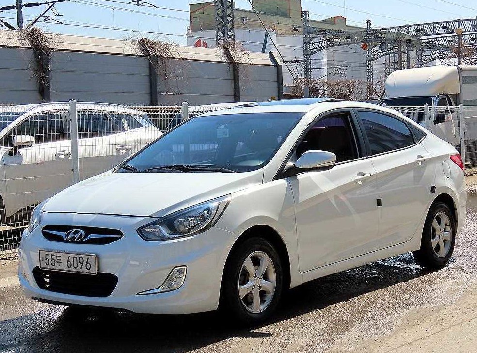 현대 엑센트 1.4VVT 프리미어 사진 2