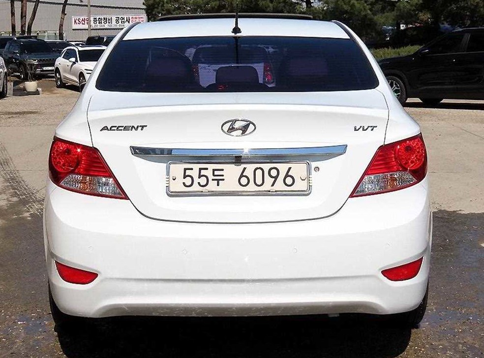 현대 엑센트 1.4VVT 프리미어 사진 4