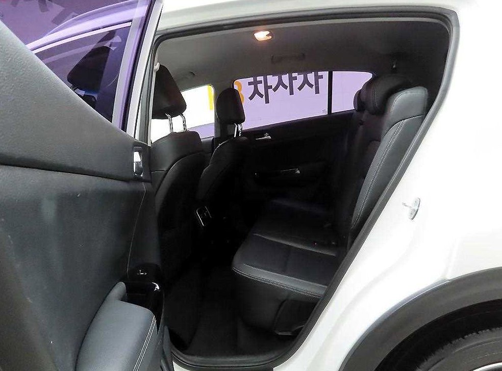 기아 스포티지 디젤 2.0 2WD 노블레스 사진 14