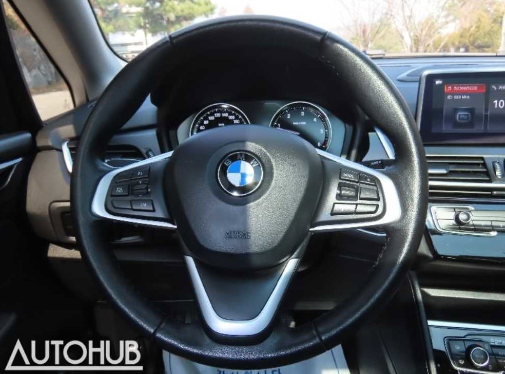 BMW 2시리즈 스포트 사진 17