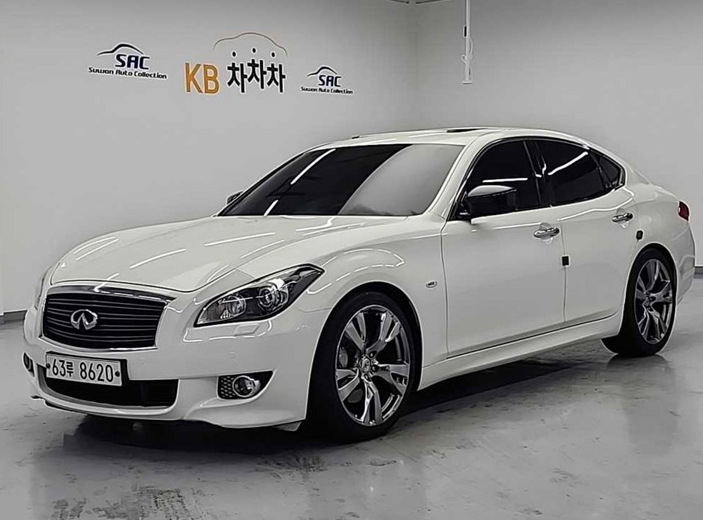 인피니티 M 스포츠타입