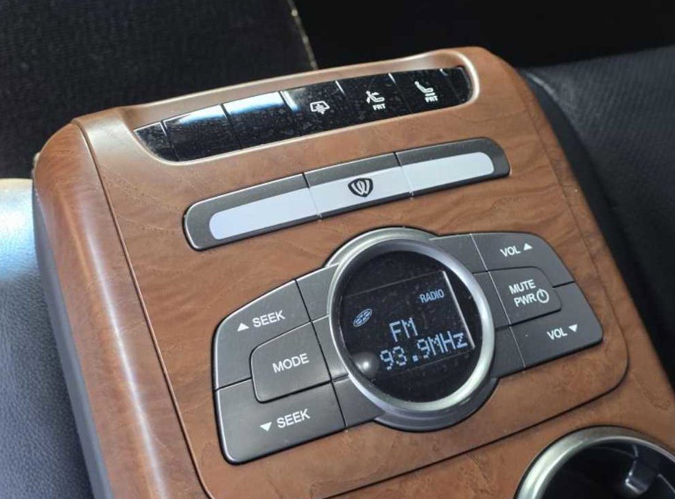 KG모빌리티(쌍용)  체어맨 가솔린 4WD CW700 4TRONIC 사진 14