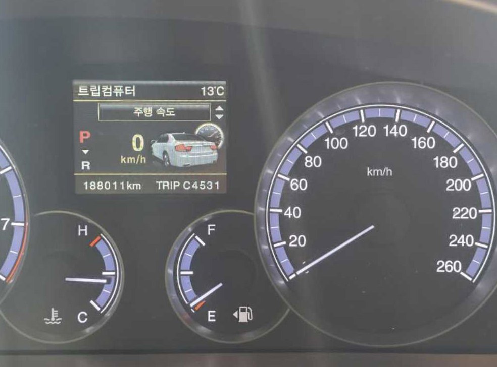 KG모빌리티(쌍용)  체어맨 가솔린 4WD CW700 4TRONIC 사진 20