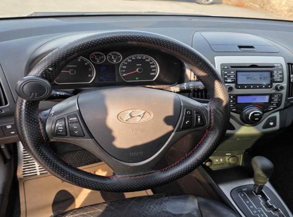 현대 i30 1.6 VVT 사진 10