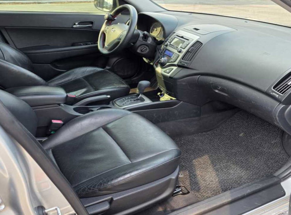 현대 i30 1.6 VVT 사진 8