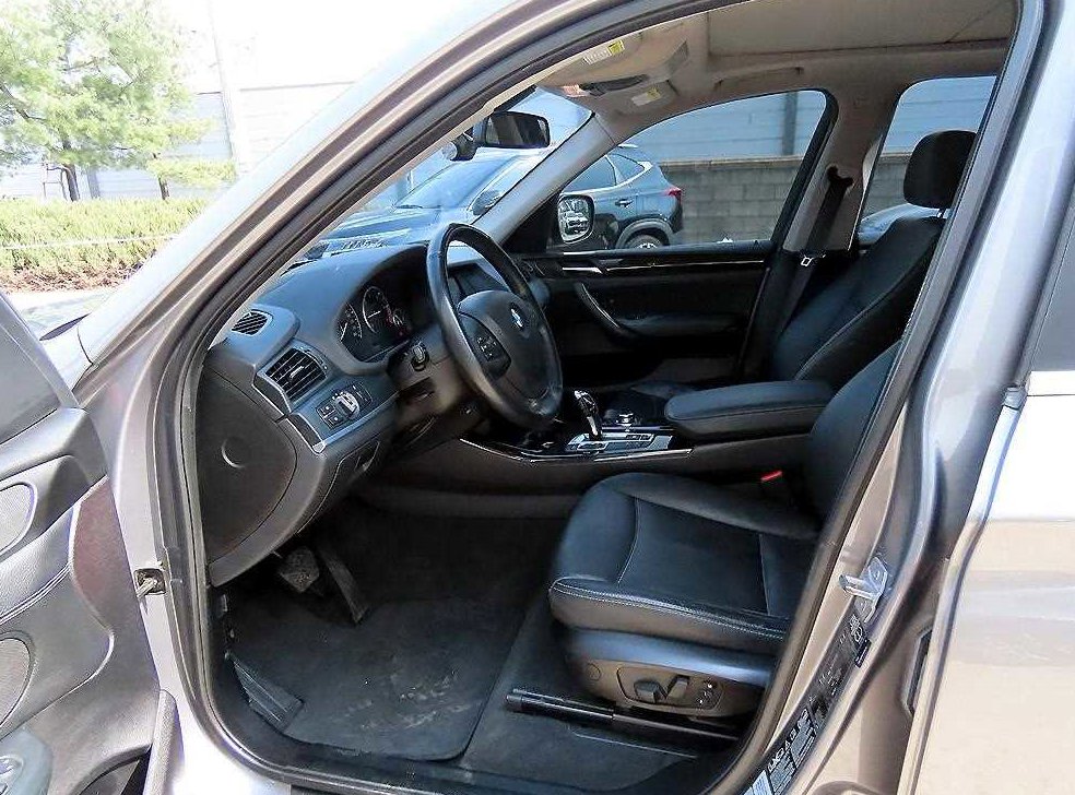 BMW X3 xDrive 20d 하이 사진 5