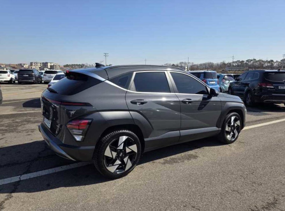 현대 코나 1.6 가솔린 터보 4WD 사진 4
