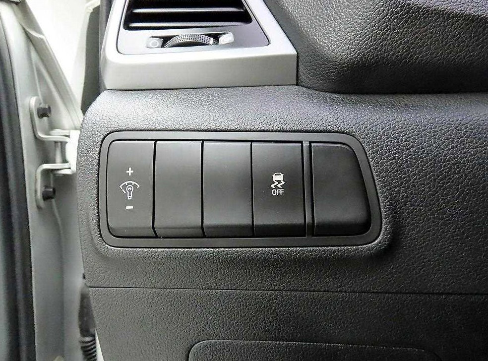 현대 투싼 디젤 1.7 2WD 사진 15