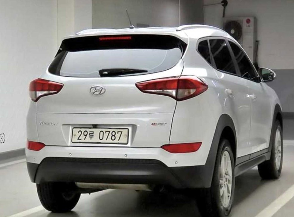 현대 투싼 디젤 1.7 2WD 사진 4