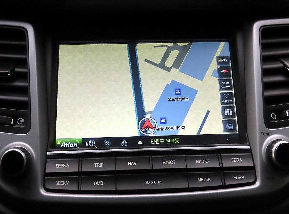 현대 투싼 디젤 1.7 2WD 사진 8