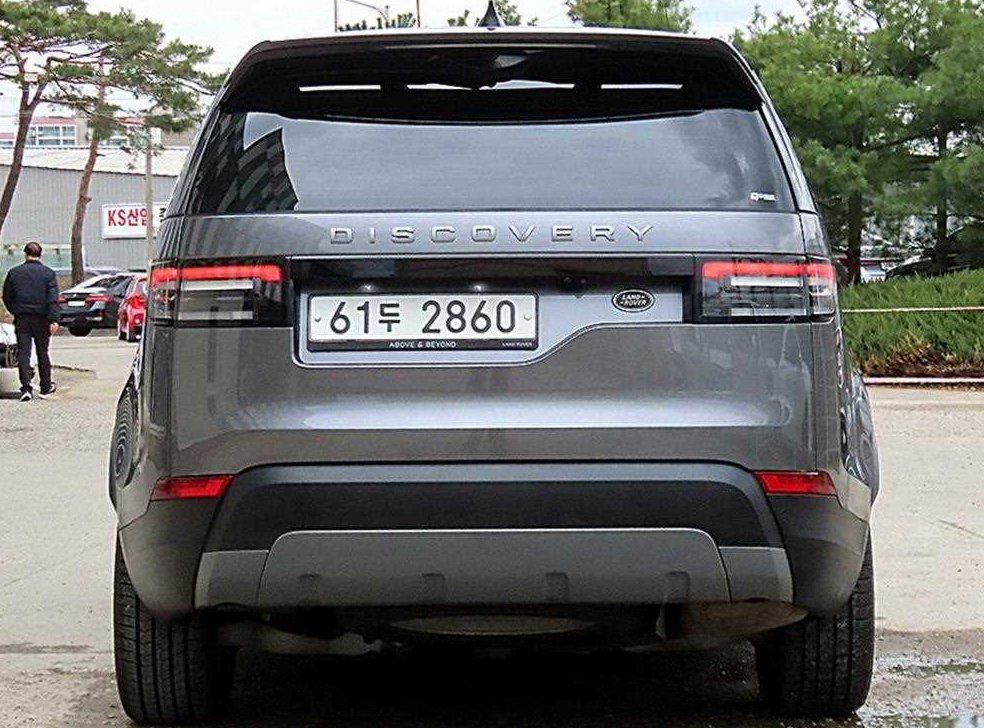랜드로버 디스커버리 2.0 SD4 SE 사진 4