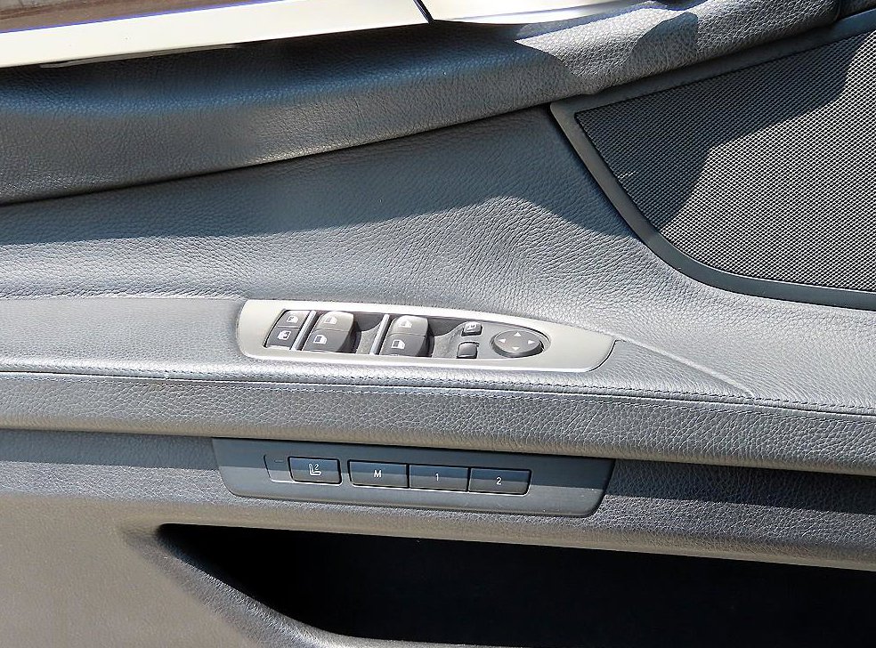 BMW 7시리즈 750 사진 11