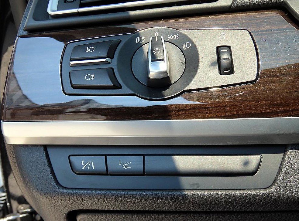 BMW 7시리즈 750 사진 12