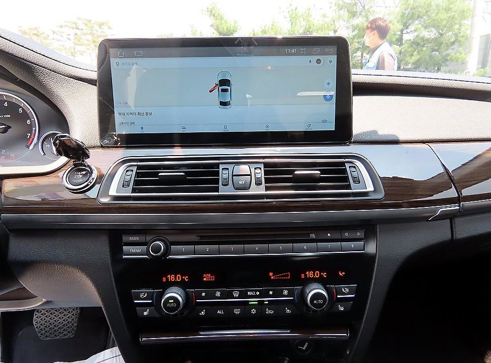 BMW 7시리즈 750 사진 14