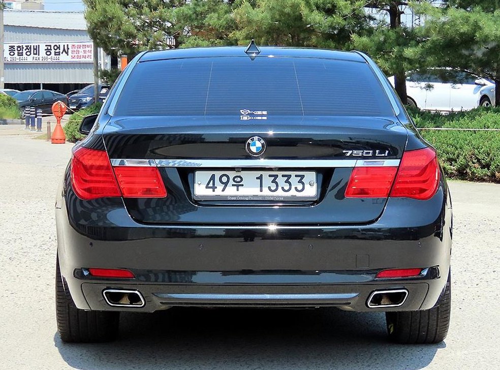 BMW 7시리즈 750 사진 4