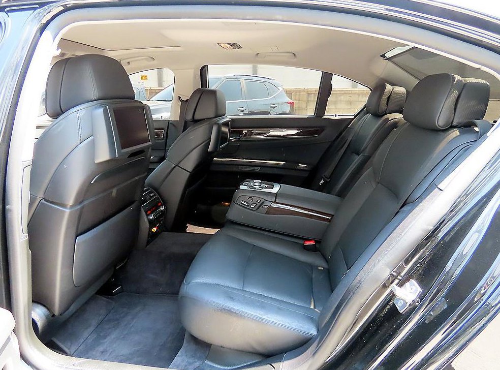 BMW 7시리즈 750 사진 6