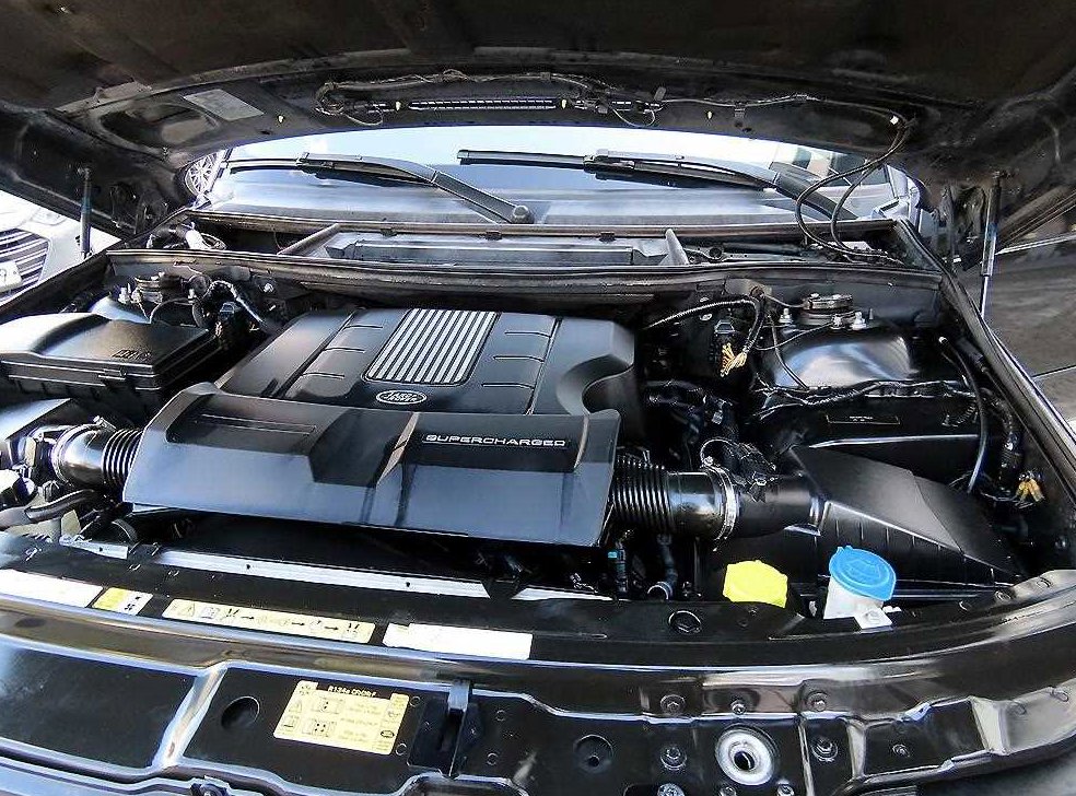 랜드로버 레인지로버 V8 5.0 SUPERCHARGED 사진 19