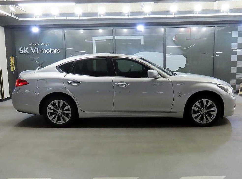 인피니티 Q 3.7AWD 사진 3