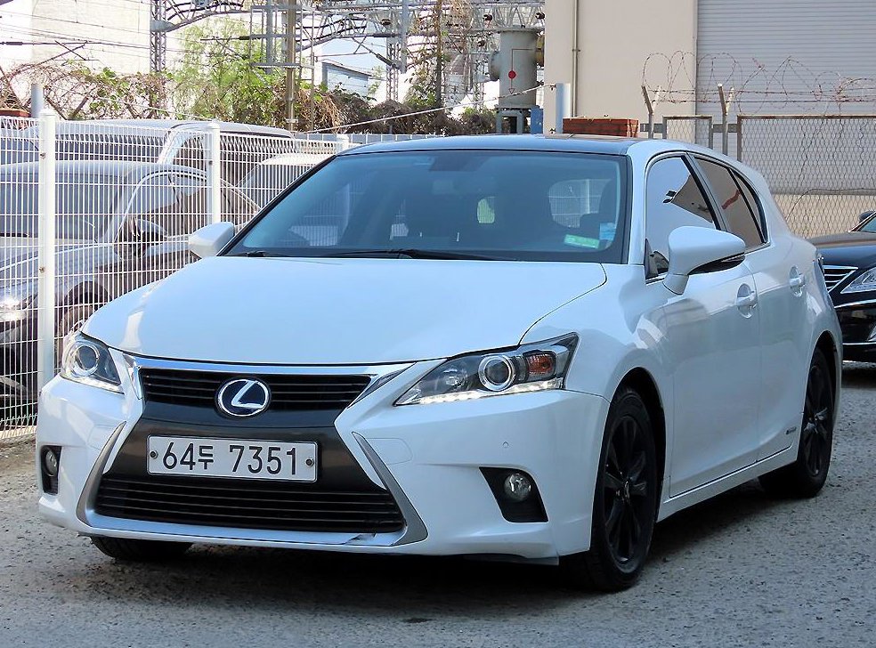 렉서스 CT CT200H 사진 2