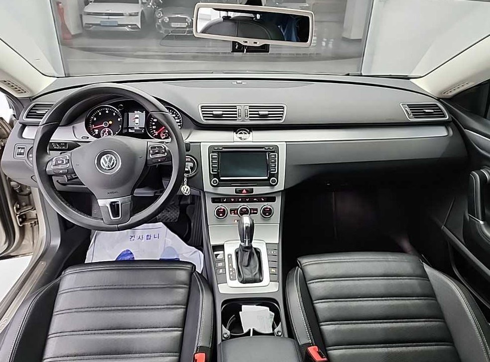 폭스바겐 CC 2.0 TSI 사진 7