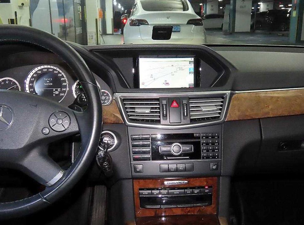 벤츠 E 클래스 E300 엘레강스 사진 11