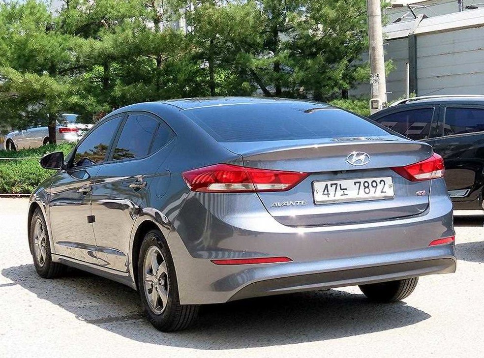 현대 아반떼 1.6 GDI 스타일 사진 3