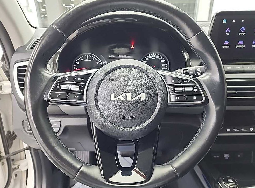기아 셀토스 가솔린 1.6 터보 2WD 사진 9