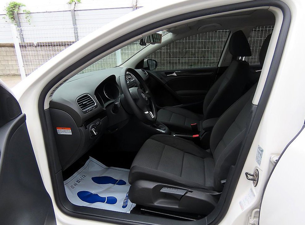 폭스바겐 골프 1.4 TSI 사진 5