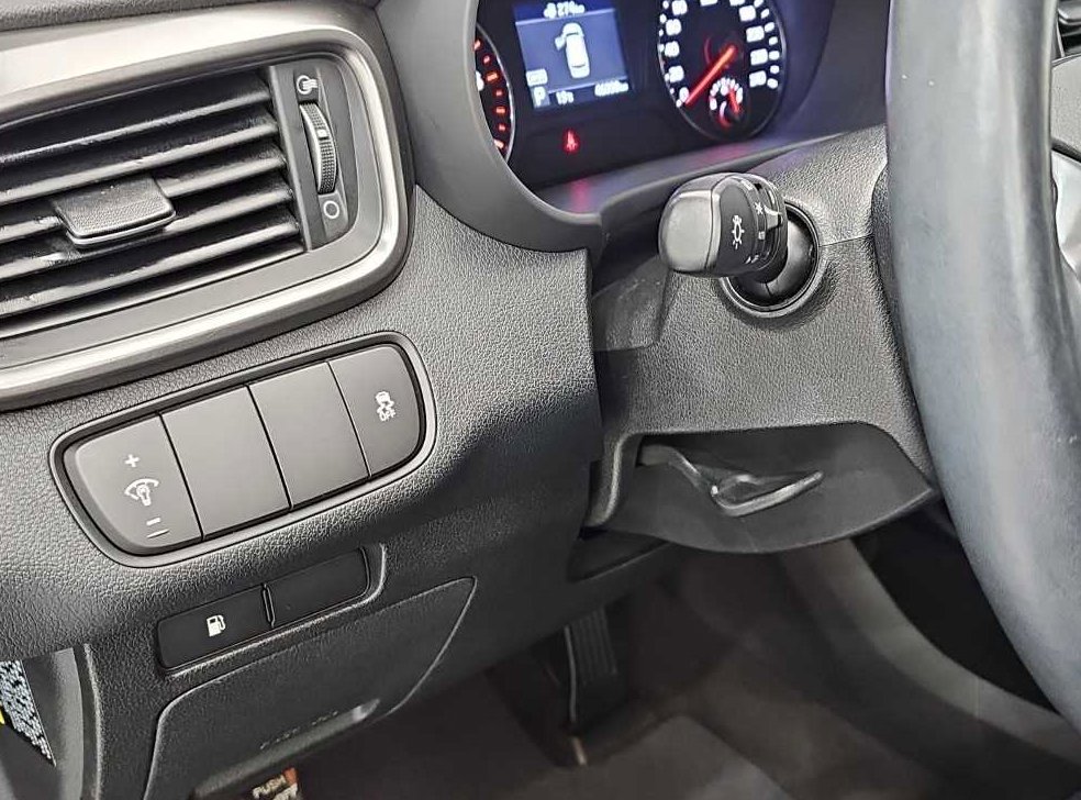 기아 쏘렌토 디젤 2.0 2WD 사진 18