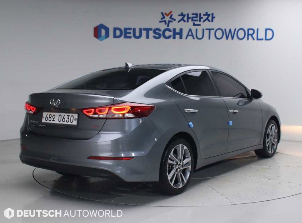 현대 아반떼 1.6 GDI 프리미엄 사진 2