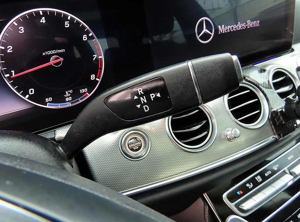 벤츠 E 클래스 E300 AMG LINE 사진 11