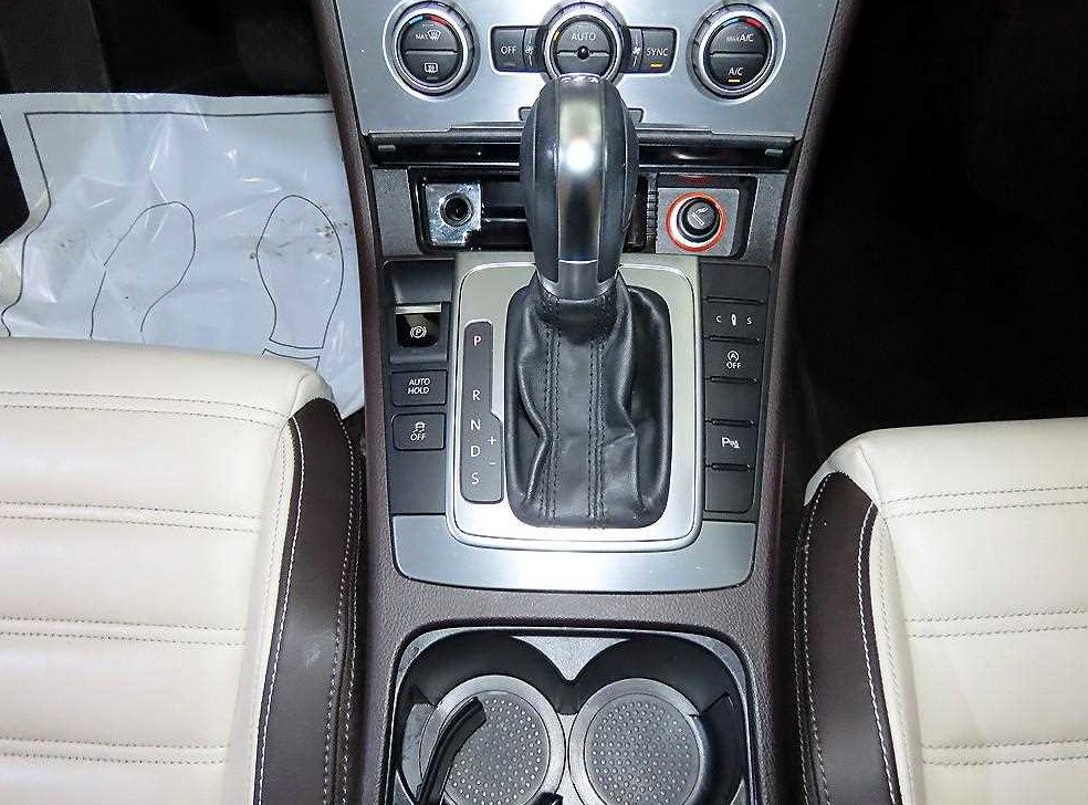 폭스바겐 CC 2.0 TDI 블루모션 사진 12