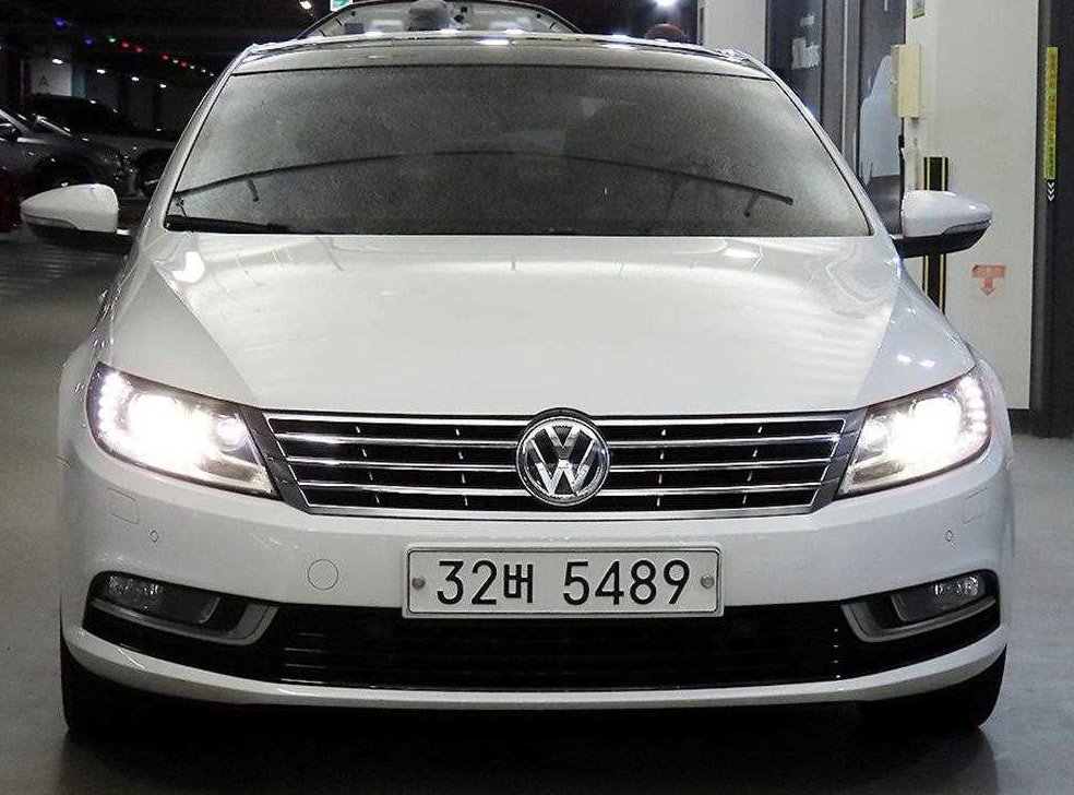 폭스바겐 CC 2.0 TDI 블루모션 사진 2