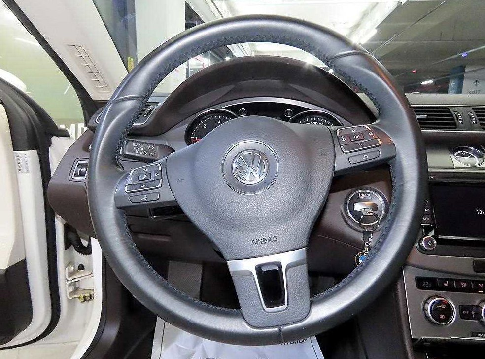 폭스바겐 CC 2.0 TDI 블루모션 사진 8